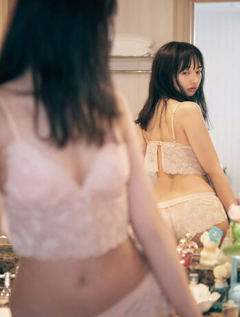 Arisa Komiya