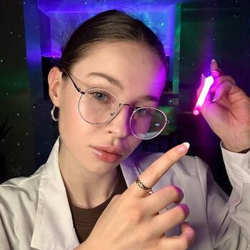Full leaked Asmrbelle private onlyfans photo