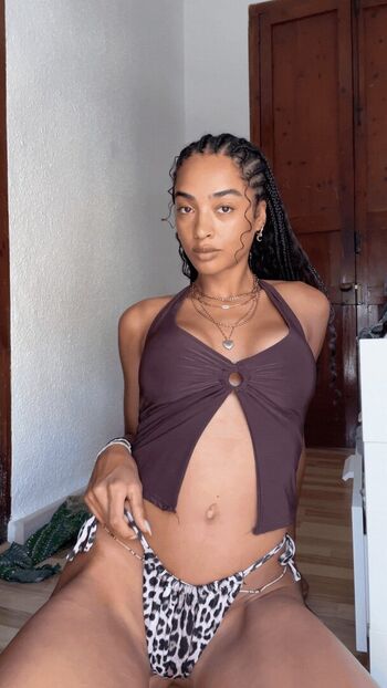 Aubrey_Hearts