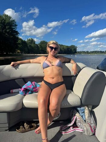 Full leaked Aubriannasherwood private onlyfans photo