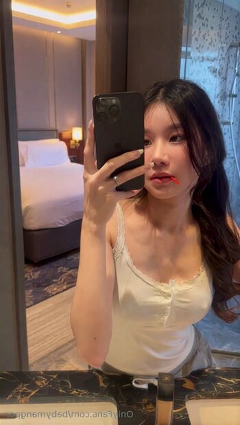 Full leaked Babymangpor private onlyfans photo
