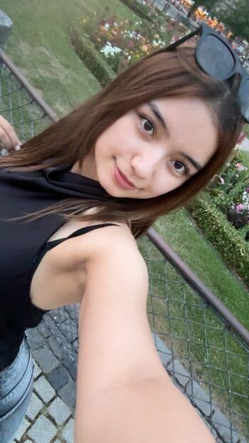 Full leaked Chantalajah private onlyfans photo