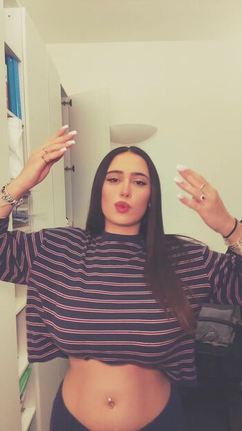 Full leaked Chloe carnevaletti page private onlyfans photo