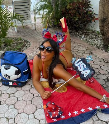 Full leaked Claudia romani private onlyfans photo