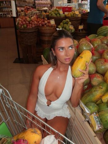 Full leaked Daniella lapo  page private onlyfans photo