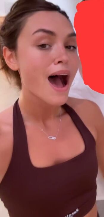 Full leaked Diane leyre private onlyfans photo