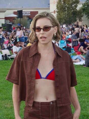 Full leaked Elizabeth banks private onlyfans photo