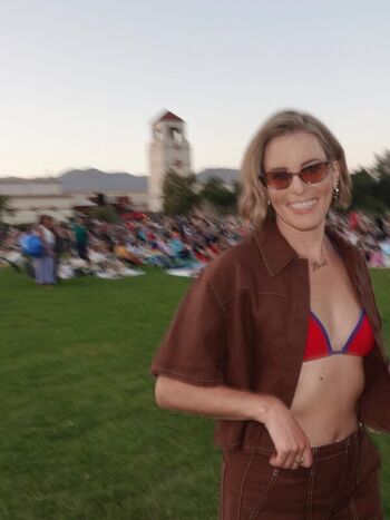 Full leaked Elizabeth banks private onlyfans photo