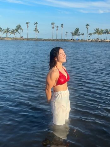 Full leaked Elizabeth reynoso private onlyfans photo