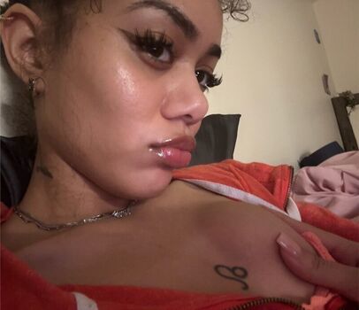 Full leaked Frenchtoes private onlyfans photo