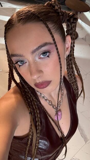 Full leaked Frend baby private onlyfans photo