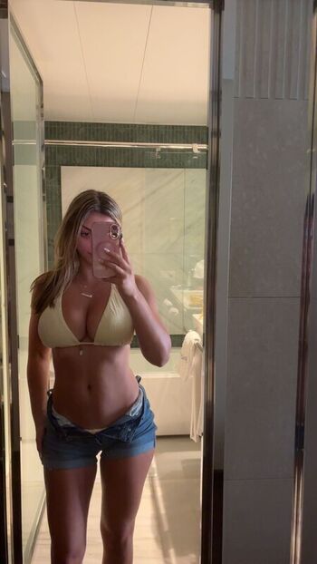 Full leaked Gaby zola private onlyfans photo