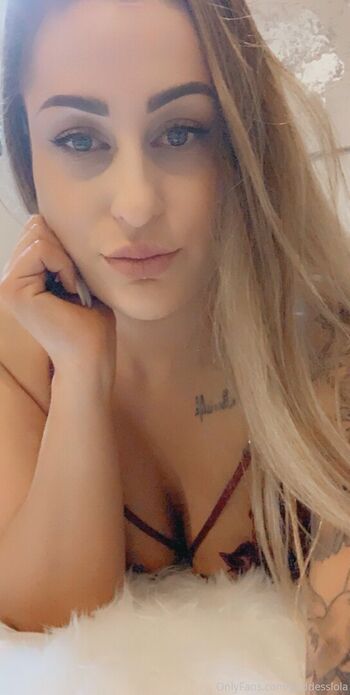 Full leaked Goddesslola page private onlyfans photo