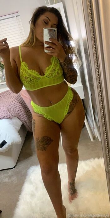 Full leaked Goddesslola private onlyfans photo