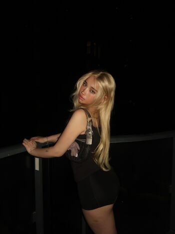 Full leaked Hannahkae page private onlyfans photo