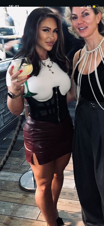 Full leaked Holly louise private onlyfans photo
