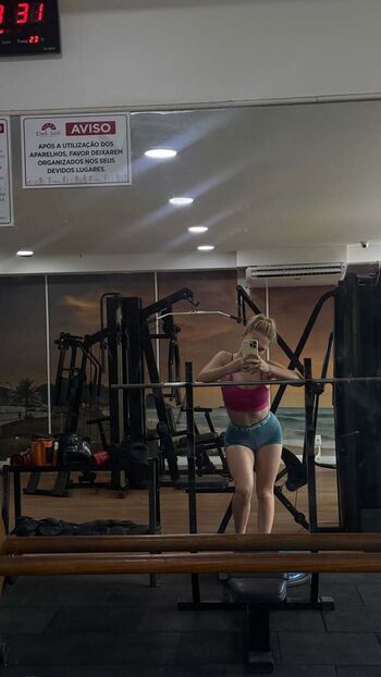 Full leaked Iamcarlavoicu page private onlyfans photo