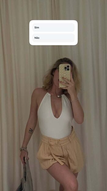 Full leaked Iamcarlavoicu page private onlyfans photo