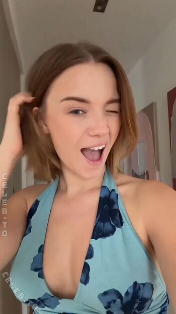 Full leaked Julia beautx private onlyfans photo