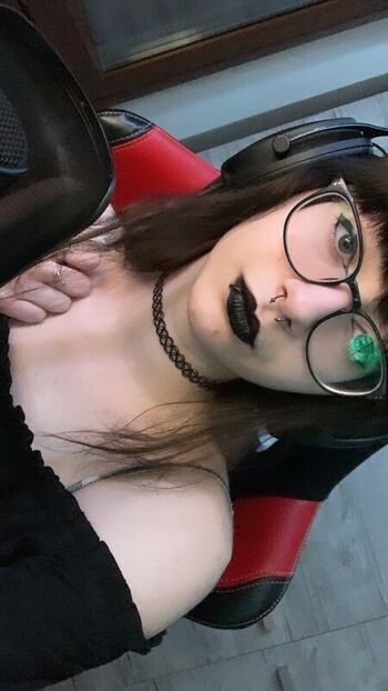 Full leaked Kiratayi private onlyfans photo