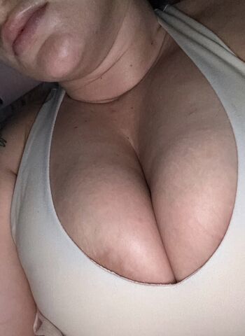 Full leaked Kxclusivexxx private onlyfans photo