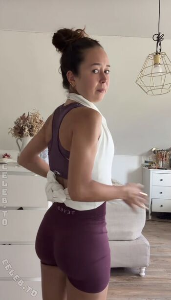Full leaked Laura sophie private onlyfans photo