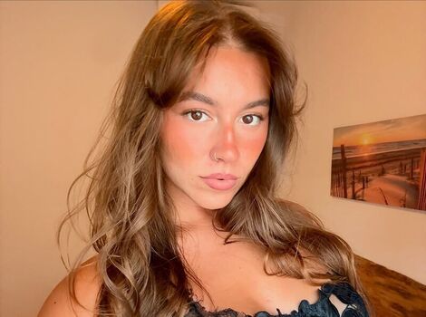 Full leaked Leah davies private onlyfans photo