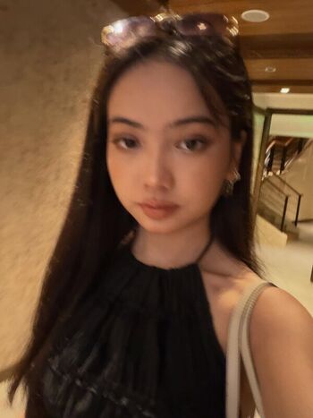 Full leaked Leleyspam private onlyfans photo