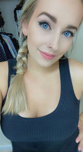 Full leaked Liteweight reacting private onlyfans photo