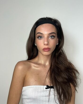 Full leaked Lunasereena private onlyfans photo