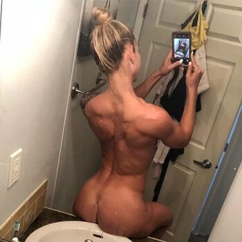 Full leaked Lynsaybrown private onlyfans photo