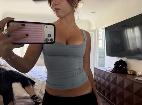 Full leaked Mackenzie ziegler private onlyfans photo