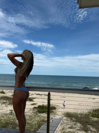 Full leaked Madi mabey private onlyfans photo