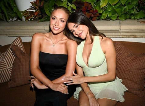 Full leaked Madison beer  page private onlyfans photo