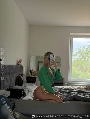 Full leaked Maxima mclk private onlyfans photo
