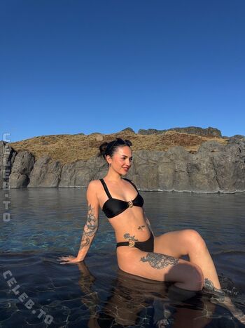Full leaked Miaxmon private onlyfans photo