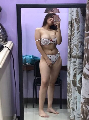 Full leaked Millieebunny private onlyfans photo