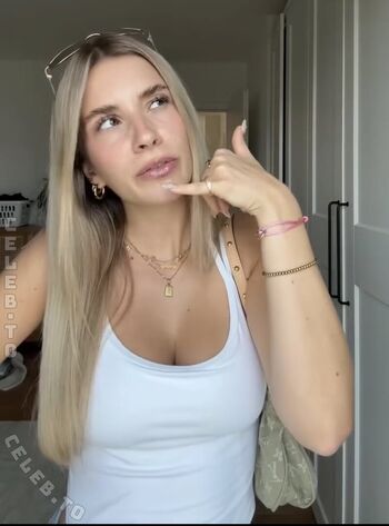 Full leaked Paula doeringer page private onlyfans photo