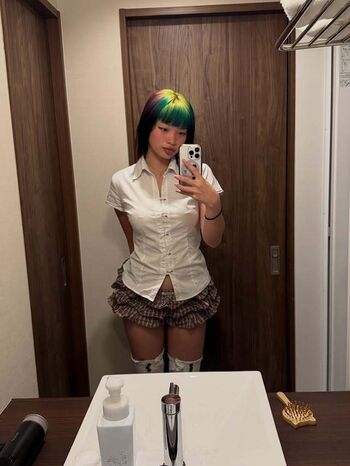 Full leaked Ruinedbymiki private onlyfans photo