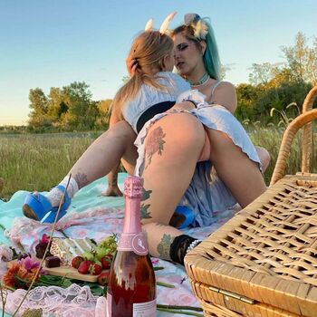 Full leaked Satanslulbitch private onlyfans photo