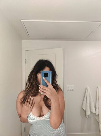 Full leaked Srishti sharma page private onlyfans photo