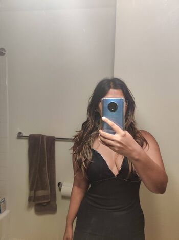 Full leaked Srishti sharma page private onlyfans photo