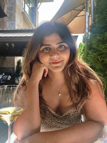 Full leaked Srishti sharma private onlyfans photo