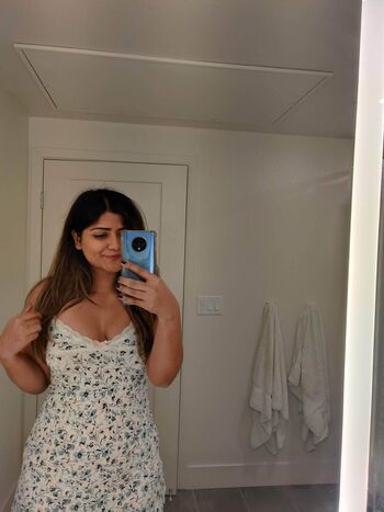 Full leaked Srishti sharma private onlyfans photo