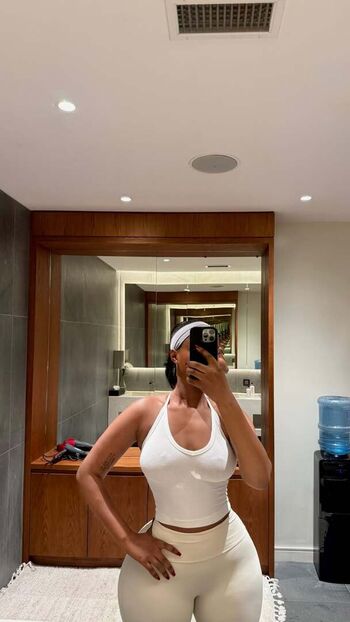 Full leaked Tinah bae private onlyfans photo