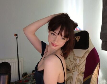 Full leaked Toxic tenshi private onlyfans photo