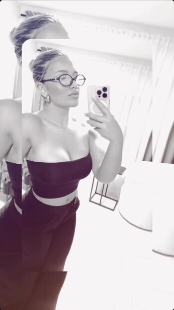 Full leaked Valerija rupa page private onlyfans photo