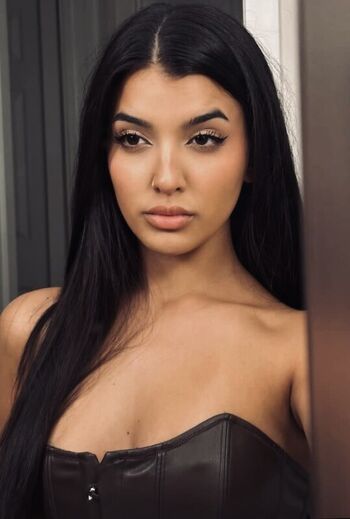 Full leaked Girl loves coding private onlyfans photo