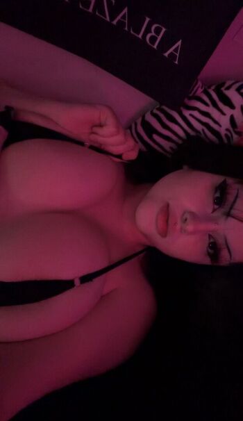 Full leaked Galarian belicia/ private onlyfans photo