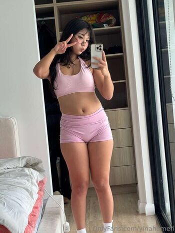 Full leaked Yinahomefi  page private onlyfans photo
